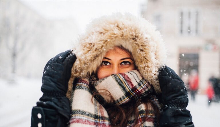 Consejos para el cuidado de la piel en invierno: los mejores sueros, aceites faciales, humectantes