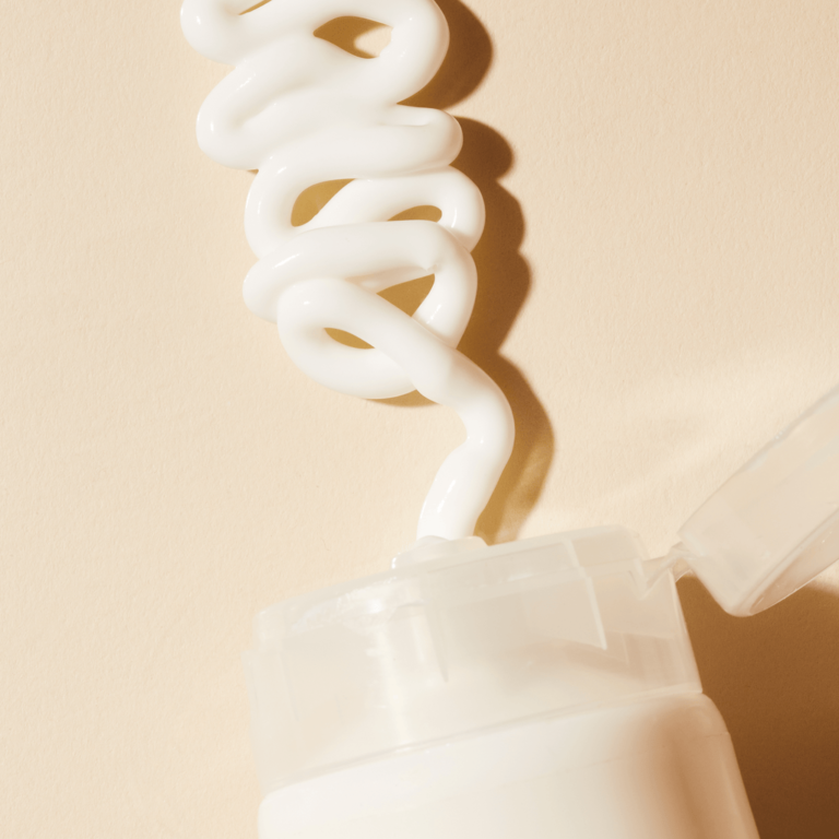 Cómo hidratar la piel seca este verano: 100% PURE