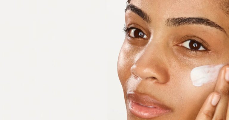 La mejor rutina de cuidado de la piel para pieles secas.