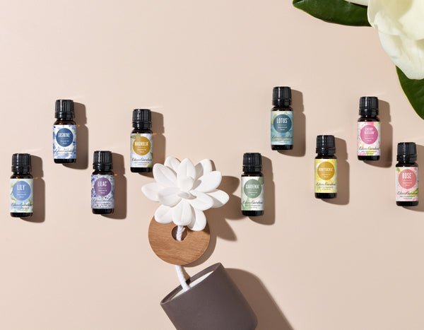 El espíritu de la mezcla de aceite esencial en floración