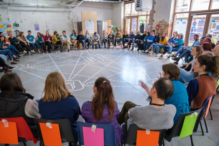 Construyendo esperanza a través de la visión y acción colectiva: un viaje a través de los marcos estratégicos 2025-2030